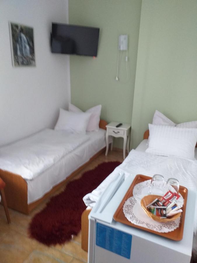 Pokoje Goscinne Simon Mielno  Kültér fotó